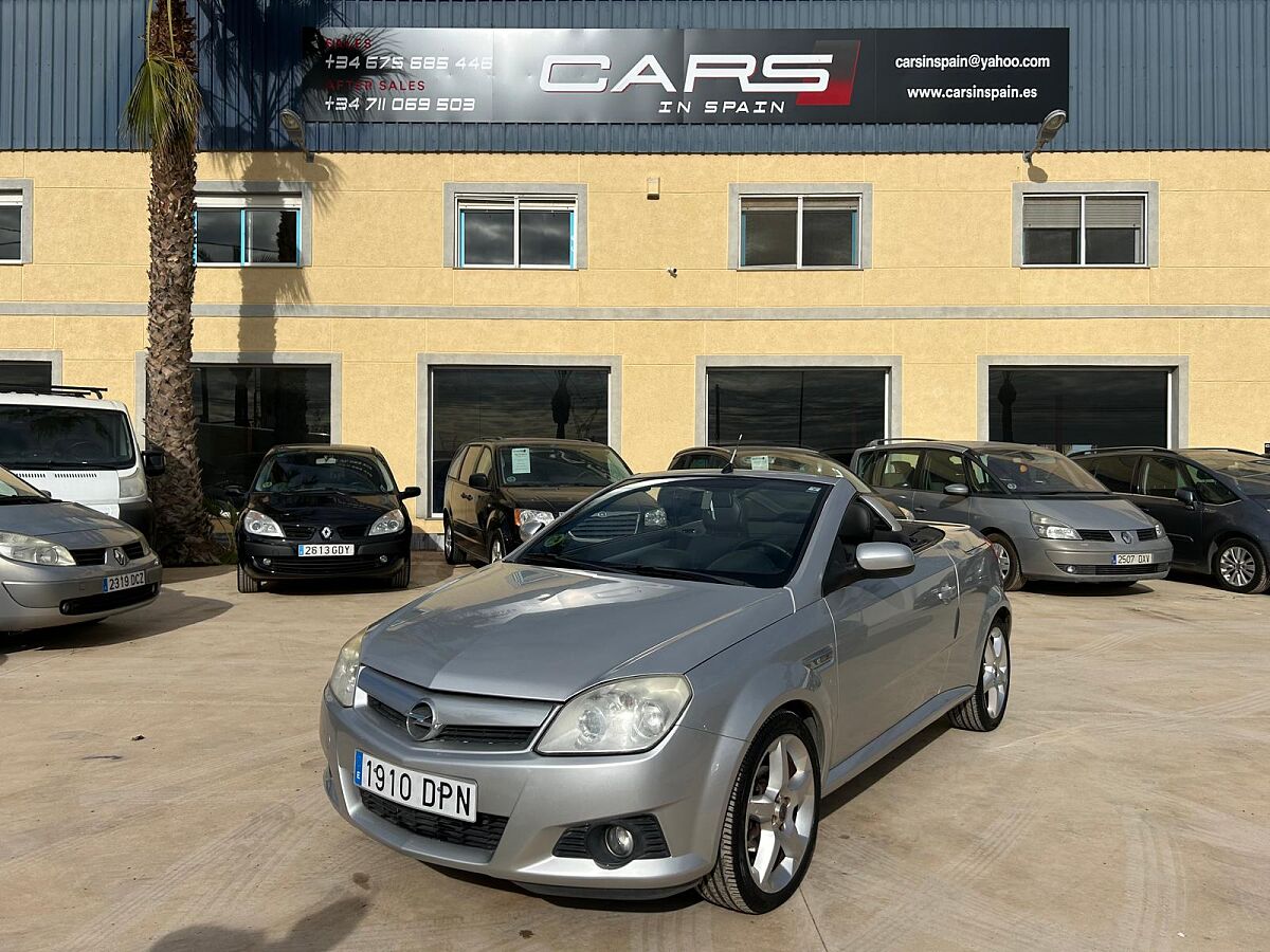 OPEL TIGRA COSMO CONVERTIBLE 1.4 AUTO SPANISH LHD IN SPAIN ONLY 45000 MILES 2005